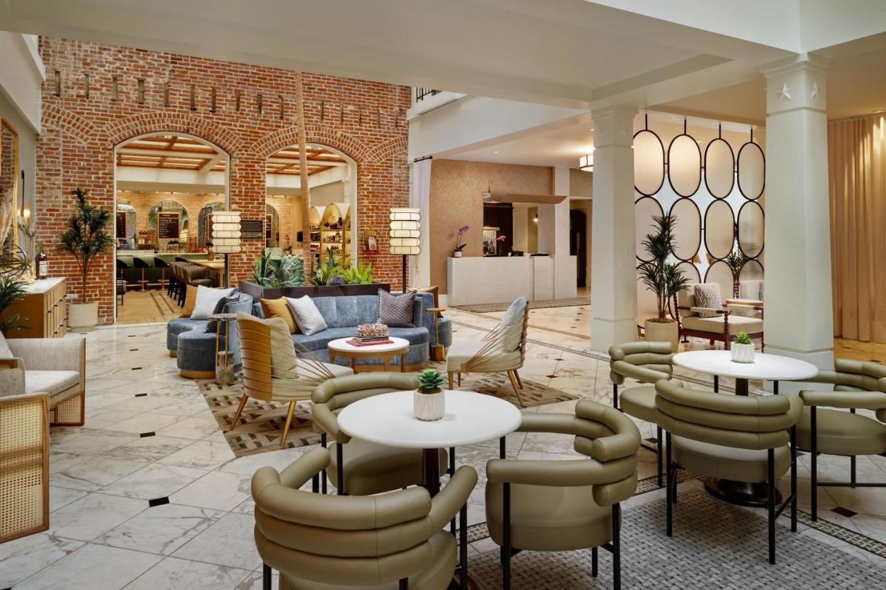 The Tremont House, Galveston, A Tribute Portfolio Hotel Buitenkant foto